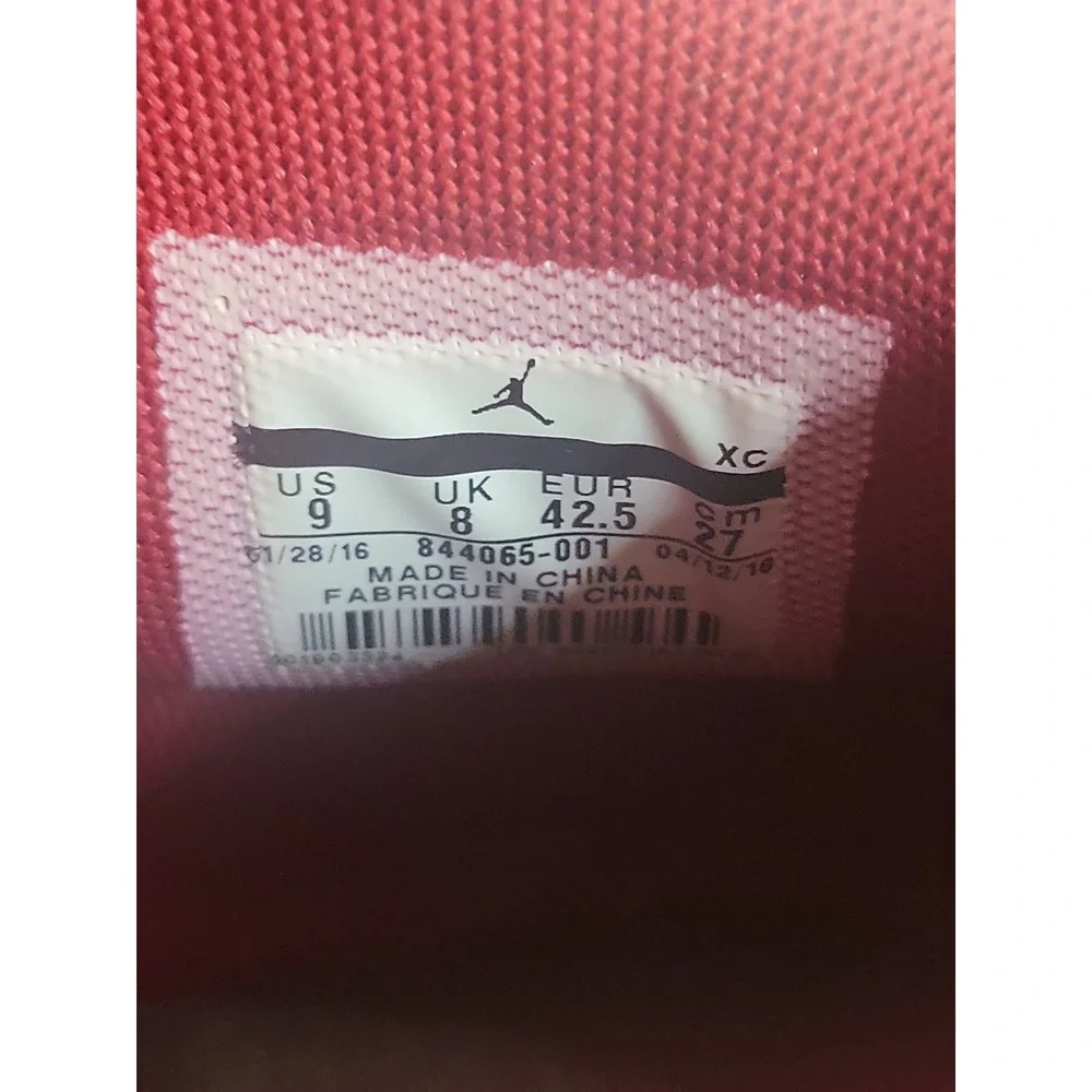 Air Jordan Rising High 2 Flight Speed Men's US 9 Black Red White 844065-001 EUC